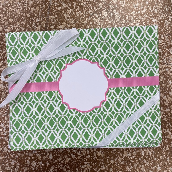 Lilly Pulitzer Other - Lilly Pulitzer Stationery